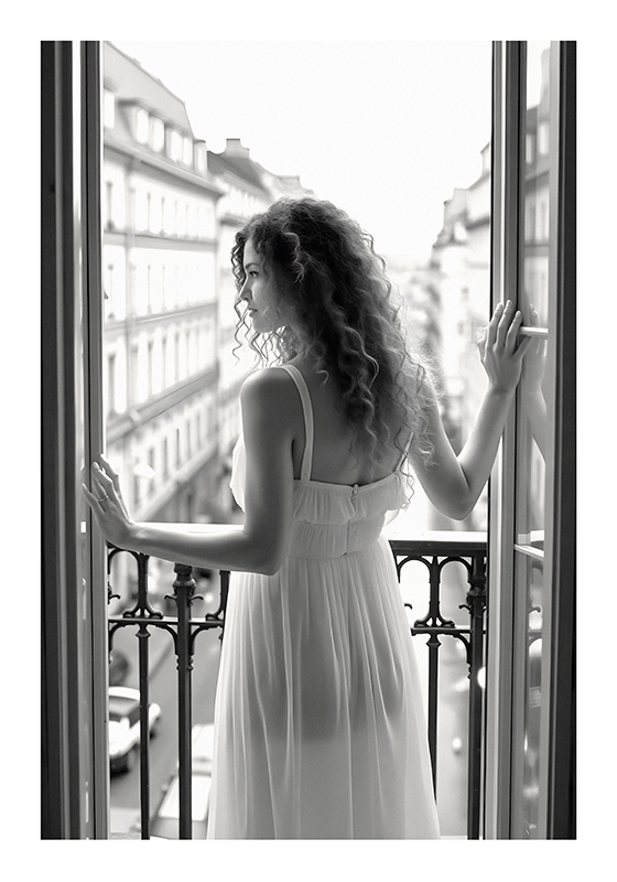 寫實照片海報 早晨的女士 - TenStickers