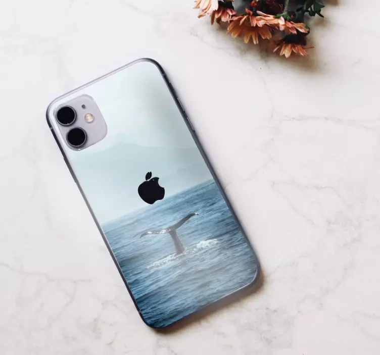 苹果手机贴纸鲸尾溅水 - TenStickers