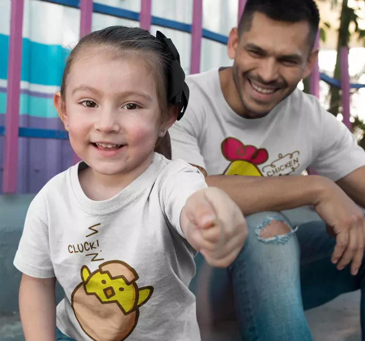 小鸡和鸡父亲和孩子的t恤 - TenStickers