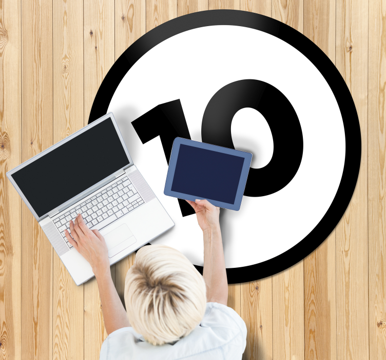 赛车号码个性化乙烯基地毯 - TenStickers