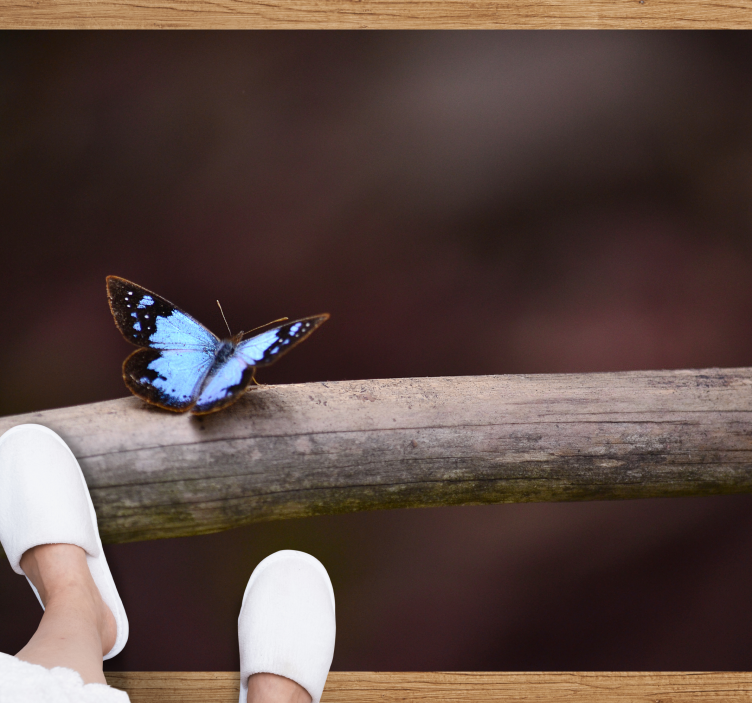 乙烯基地毯特性蝴蝶栖息在树枝上 - TenStickers